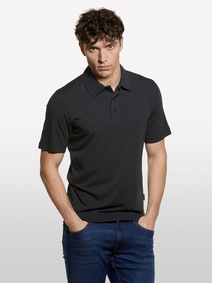 Black slim fit polo - men's polos - Black | Sisley image number 3